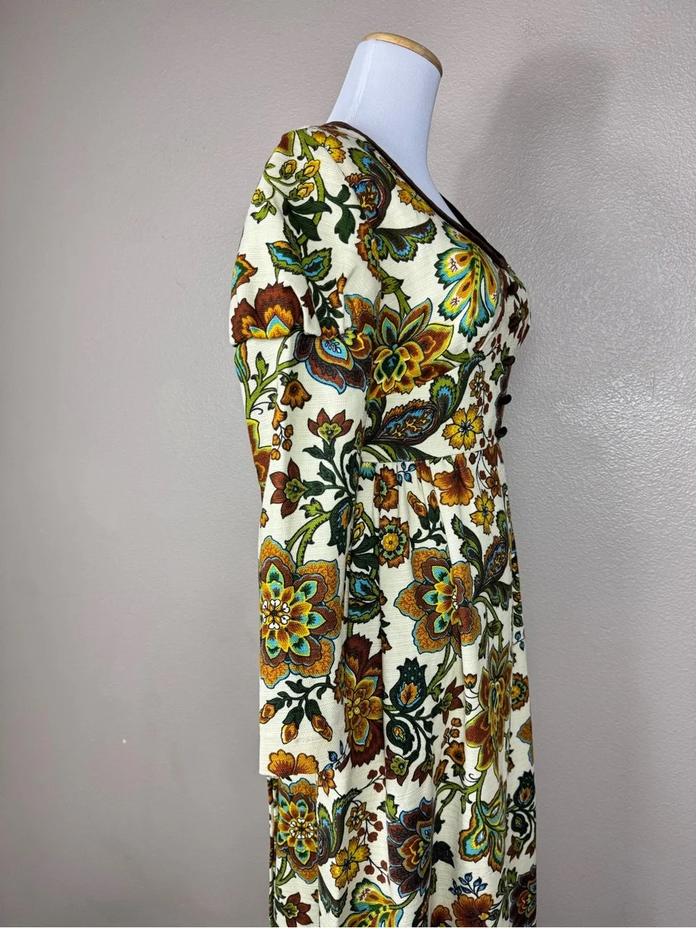 California Charmer 60’s Regency Tapestry Fabric Prairie Dress J